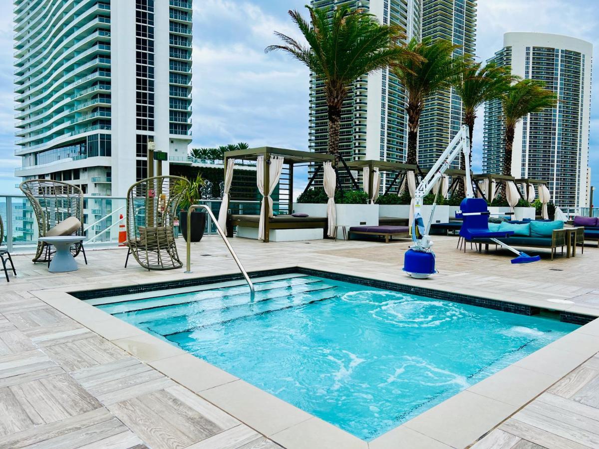 Hyde Beach House Resort - Million Apartment 2Bd 2Ba, Direct Ocean View, 1 Min From Beach, 6 Guests Hollywood Kültér fotó